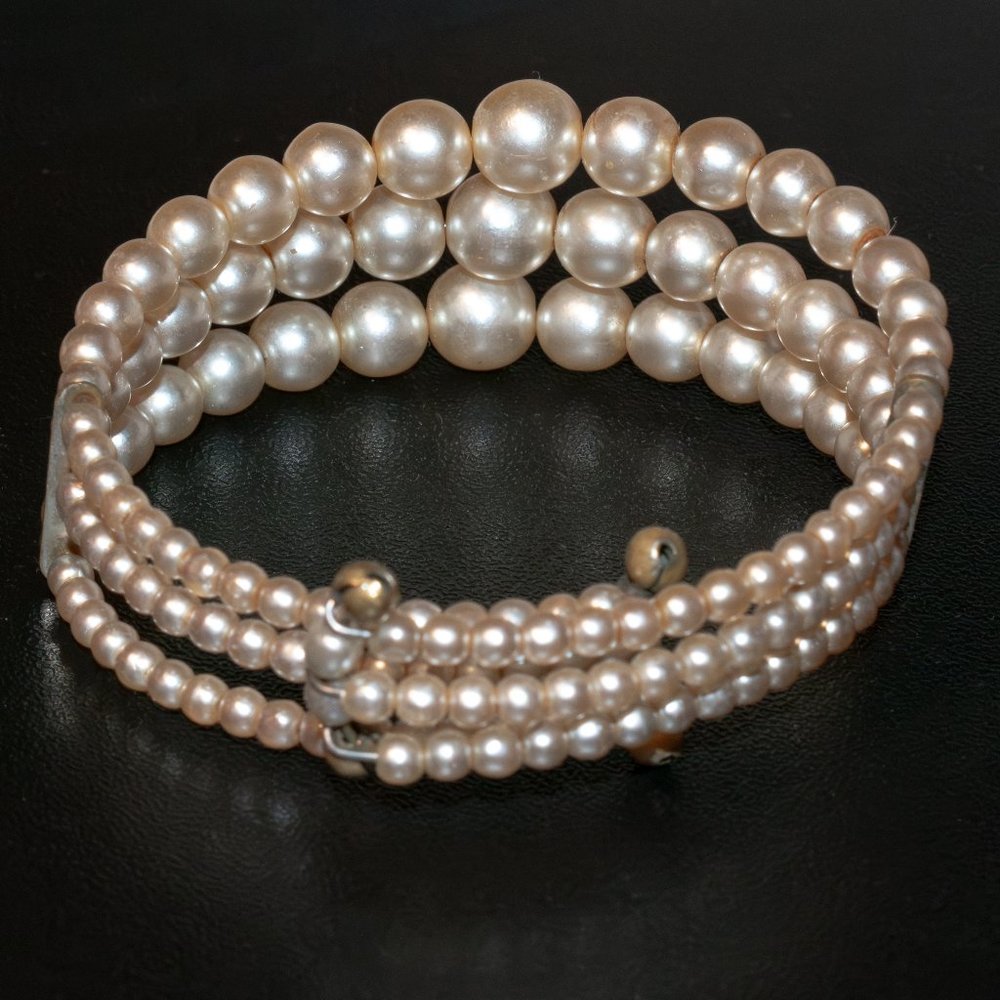 Faux Pearl 3-Tier Cuff Bracelet - Picture 4 of 5
